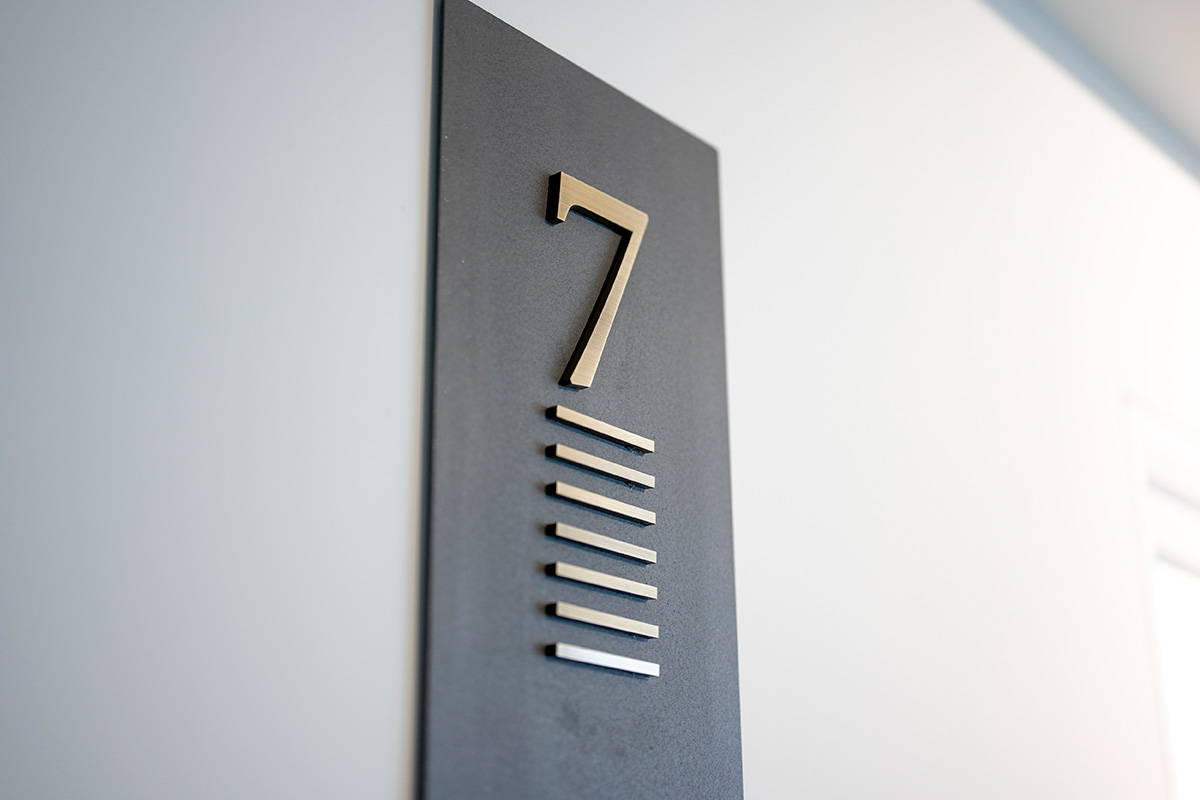 Axon HAMAMATSUCHOのエレベーターホール